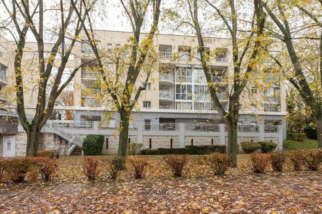 Appartement Proche De Disneyland Bmyguest Torcy  Exteriör bild